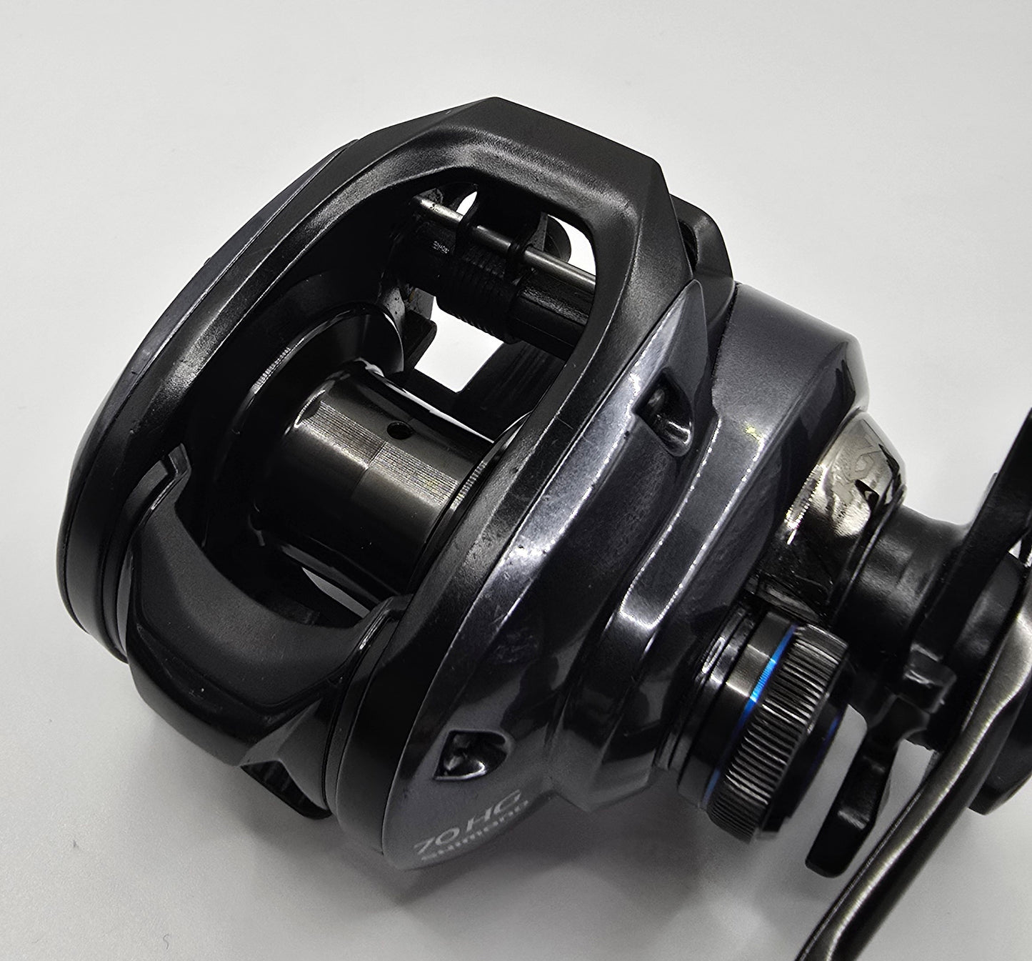 Shimano 23 SLX DC 70 Baitcast Reel Right Hand from Japan