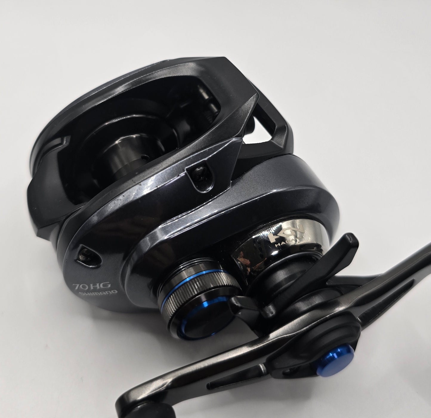 Shimano 23 SLX DC 70 Baitcast Reel Right Hand from Japan