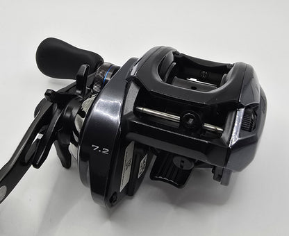 Shimano 23 SLX DC 70 Baitcast Reel Right Hand from Japan