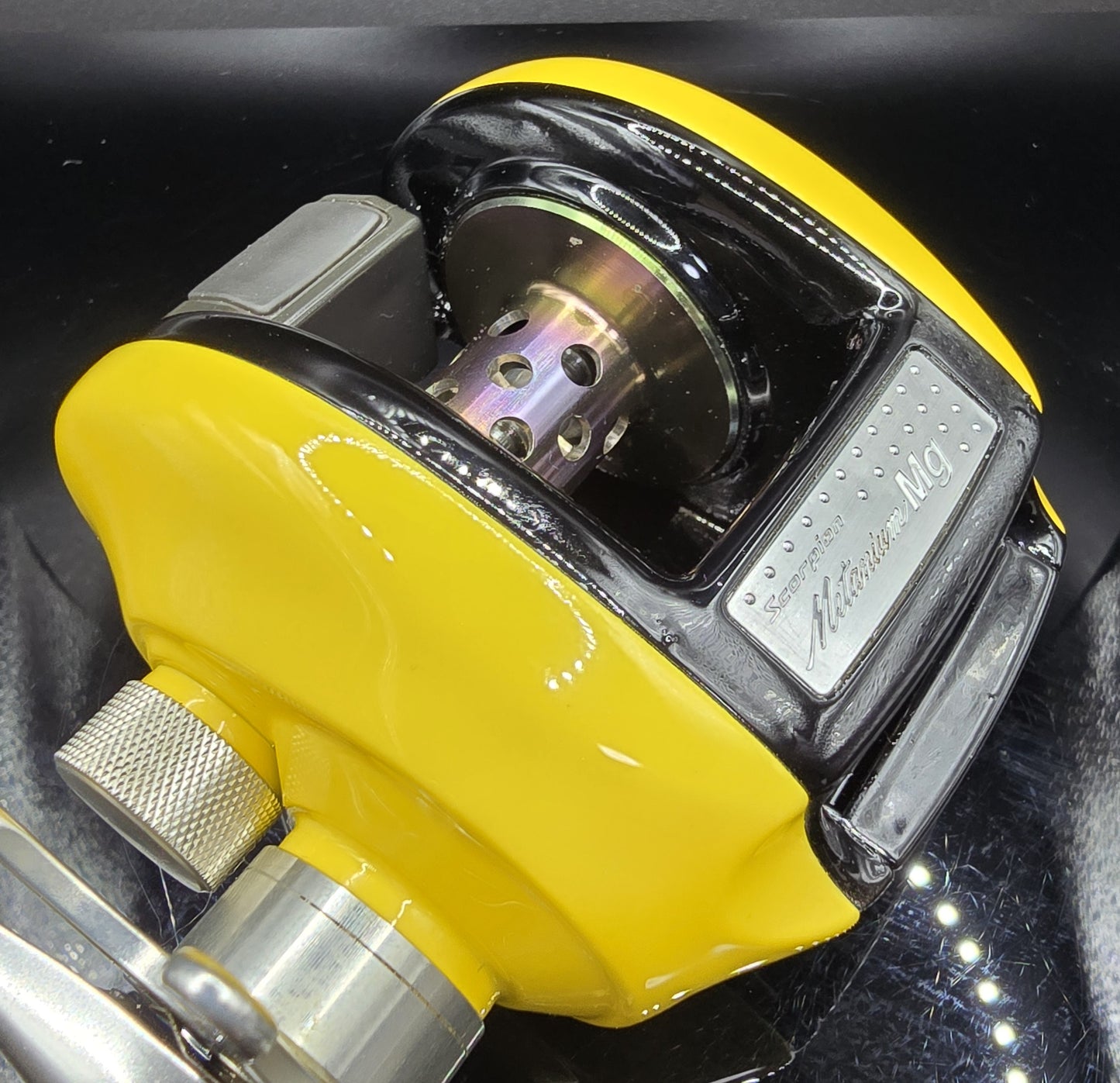 Stardust Genesis™ 1/1 Masterpiece — SG-022 (Hornet Yellow)