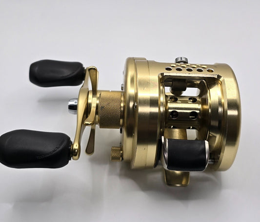 Shimano 00 Calcutta Conquest 201 Baitcast Reel Left Hand from Japan